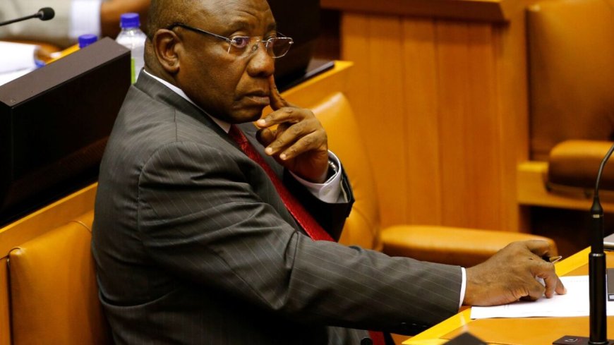 South African Opposition Parties Protest Against President Ramaphosa Amid "Farmgate" Scandal