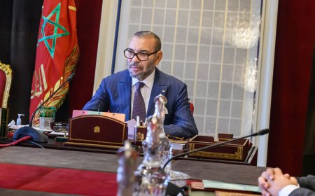King Mohammed VI Reviews 2030 World Cup Preparations at Council of Ministers Meeting
